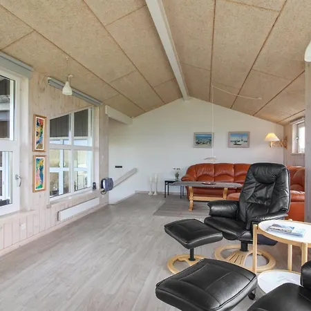 Edwin - 400m From The Sea By Interhome Semesterbostad *